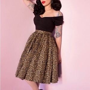 SOLD. 2X Leopard Skirt